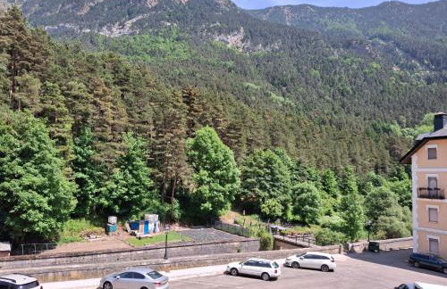 FANTASTICO - 75m - REFORMADO- VISTAS A LA MONTAÑA - Wifi - Acceso Trastero junto a Parking - Foto 25