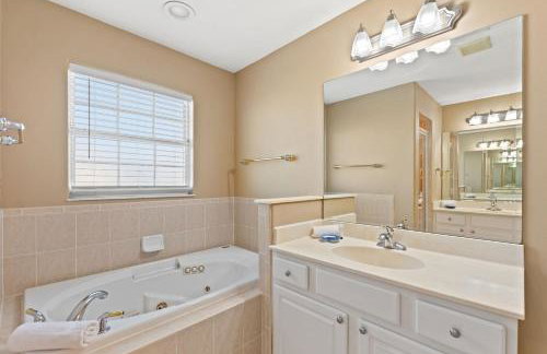 6 Bed, 2 Suites, Pool, Spa, Games Room #800 6 Bedroom Villa - Foto 79