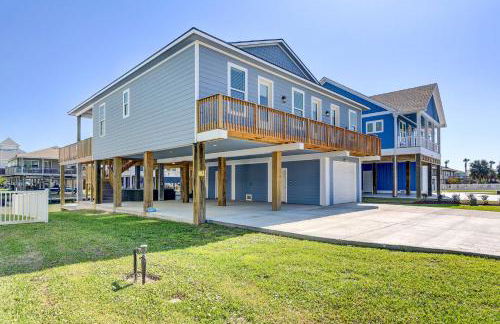 Private Dock and Patio Waterfront Galveston Retreat - Photo 38