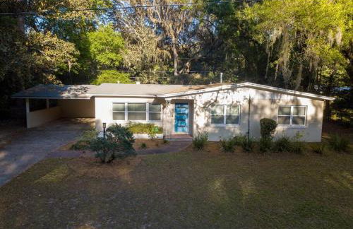 Modern Home Near UF, Stadium - Private Gazebo - Foto 37