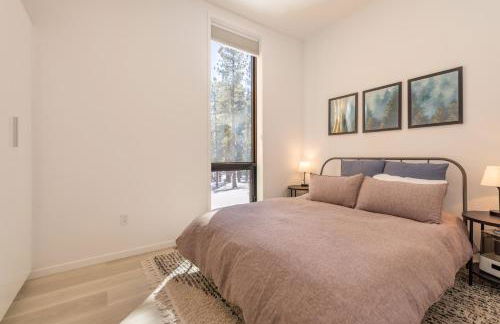 Modern Eco Retreat with Hot Tub and Views - Foto 7