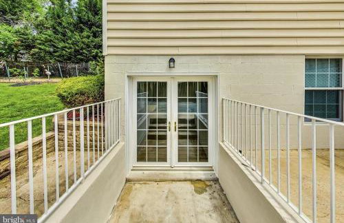 Entire 4 bedroom familyfriendly basement apartment, MetroWalk - Foto 34