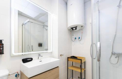 Regency IV - Ferga Suites - Photo 14
