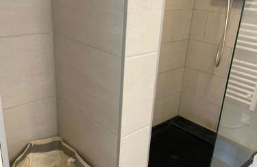 A 10min de Paris La Défense et Roland garros appartement lumineux avec parking et climatisation - Foto 10