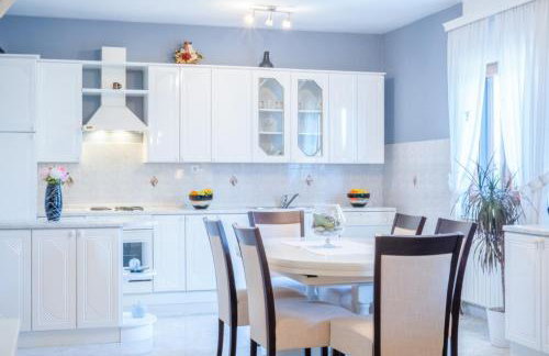 Villa Lucija - Photo 14