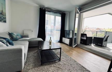 Terrace Apartment with Free Parking, Metro Malakoff, Near Paris - Foto 14