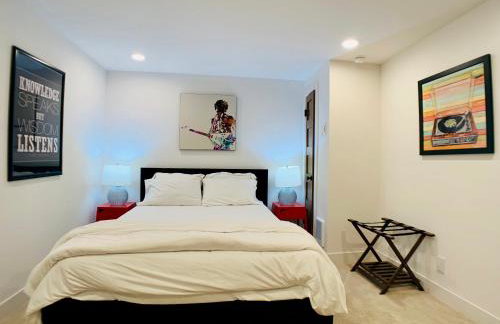 Phinneywood Basement Hideaway - Zoo meets Lake - Foto 7