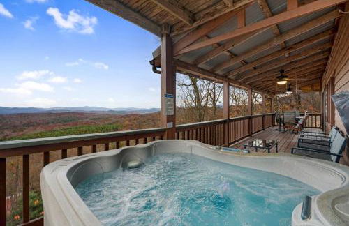 Eagles View Ridge - Gorgeous Mountain Views from the Hot Tub + Firepit - Foto 1