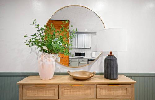 10min to NRG | Hot tub | Sauna | Firepit | 4br 3ba - Foto 27