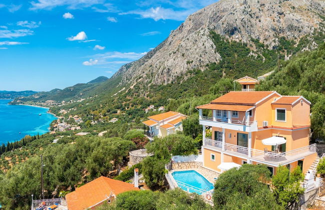 Villa Amalia Large Private Pool Walk to Beach Sea Views A C Wifi - 2120 - Foto 1