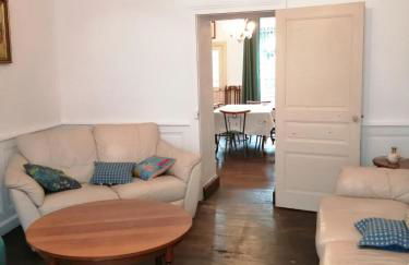 Grande maison de ville avec jardin Valence en Poitou pour 8 à 14 personnes - Foto 3