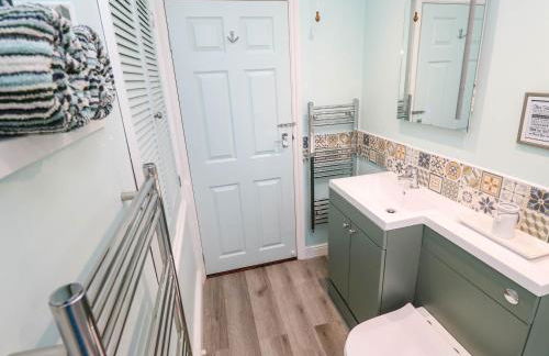 Little Acorns - Photo 25