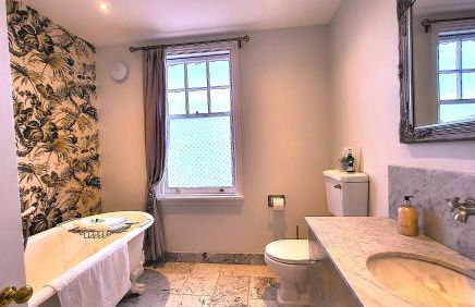 St Michaels Town House - Elegant and Large Holiday Home in the Heart of Gloucester - Foto 32