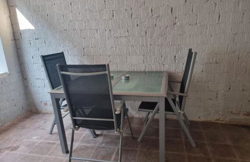 Gemütliche Ferienwohnung mit 1 Schlafzimmer, Wohnzimmer mit Schlafcouch & voll ausgestattete Küche - Foto 28