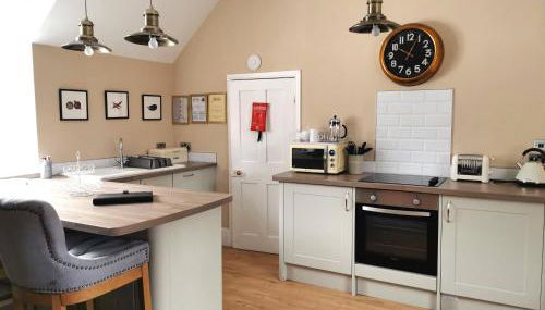 The Courtyard Apartment at Cefn Tilla Court, Usk - Foto 5