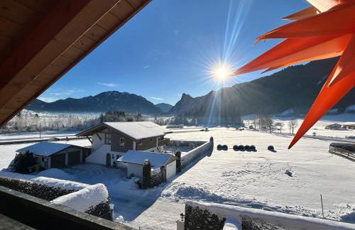 Ferienwohnung Bergblick für bis 13 oder 14 Personen mit 5 Schlafzimmer und 3 Bäder - Foto 4