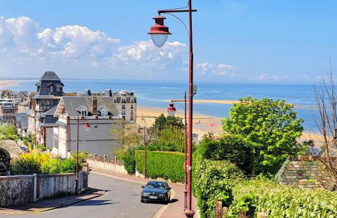 Nice Home In La Croupte With Wifi - Foto 19