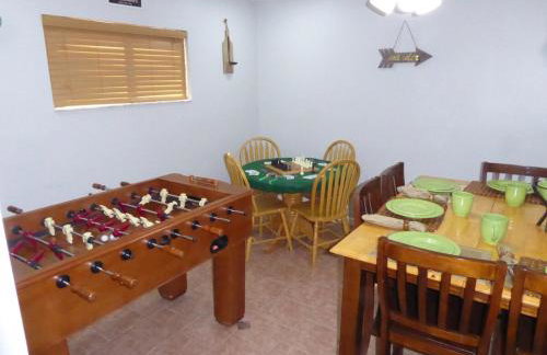 Perfecto Mundo 7, Orlando Area 6BR-2MB-3BR Indoor Pool, Ping Pong, Jacuzzi, Disney - Foto 37
