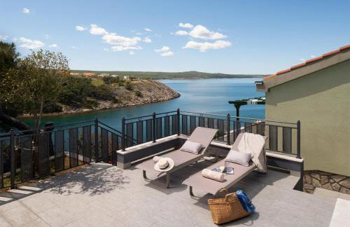 Green House - Photo 31