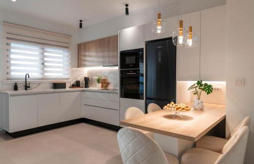 Mariann Premium Suites - Photo 14