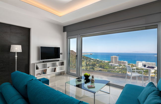Rhodes Skyline Suite With out Door Jacuzzi Sea View A2 - Foto 3