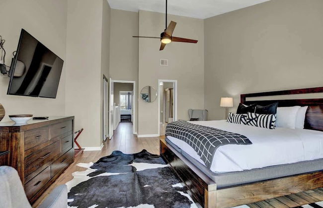 Luxury Riverfront Condo 1 BLK to Schlitterbahn! - Foto 7