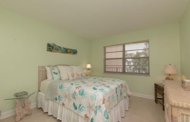 This Oceanfront Condo Is Absolutely Beautiful. 2 Bedroom Condo by RedAwning - Foto 4