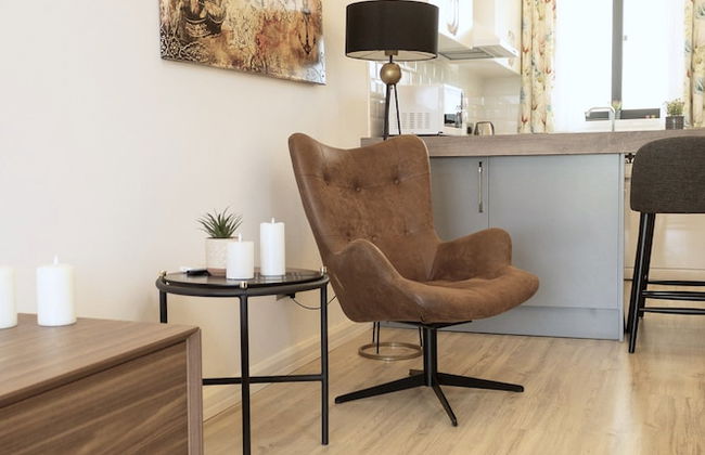 Elegant Two-bedroom Apartment in Upscale Surroundings - Foto 20