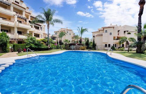 Apto frente al mar con piscina - Foto 20