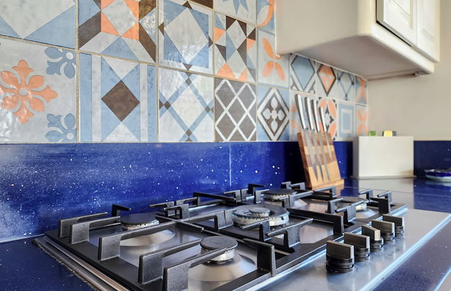 The Blue Emerald - Photo 18