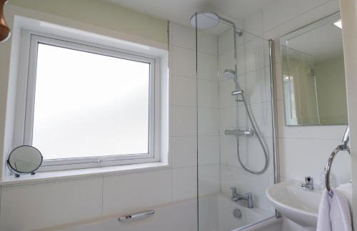 Roddy's Cottage - Photo 20