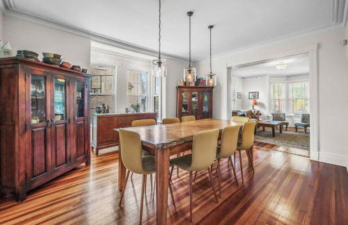 Elegant Montclair 5BR Near NYC & MetLife World Cup - Foto 3