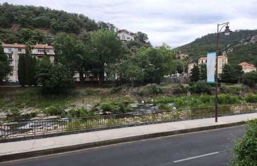 Résidence Centrale Appartement 3 pièces Garage et jardin - Foto 8