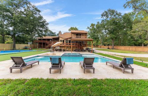 Pickleball & mini-golf, Pool/Spa, Epic Gameroom! - Photo 35