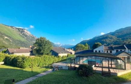 Bel appartement T2 refait à neuf avec piscine couverte de juin à fin septembre, près des stations de ski avec navette et draps et serviettes compris - Foto 14