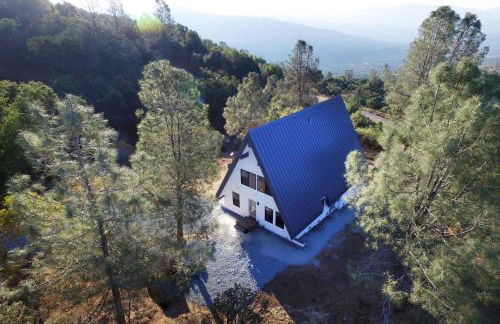 High End A-Frame - Hot Tub - Awesome Views - Yosemite - Electric Vehicle Friendly - Sleeps 10 - Foto 31