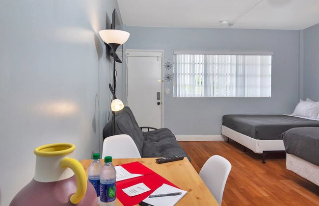 Gorgeous Spot in Hallandale Beach With Pool!! - Foto 8