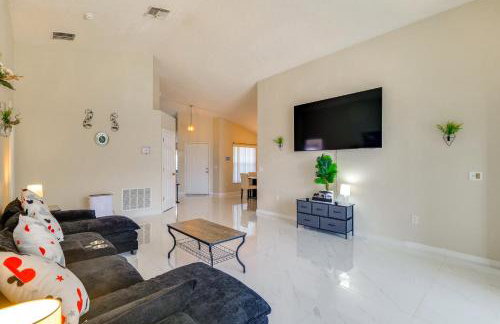 Disney Hub! Family Getaway with Themed Rooms and Pool - Foto 9