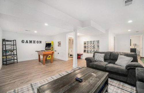 DenverRed Rocks 6BR Sleeps 14 Hot Tub - Foto 15