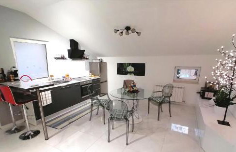 Premium Two-bedroom Apartment - Photo 16