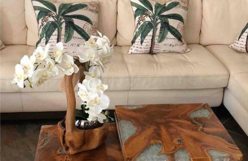 Mineral Saltwater Solar heated Pool & Spa Oasis with mountain views and Koi pond - Foto 54