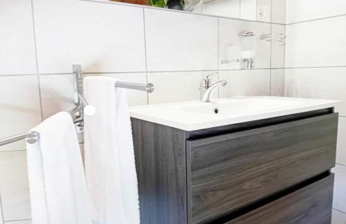 Casa Happy - La mansarda del sorriso con parcheggio privato a Valcorrente - Foto 21