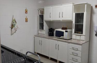 Ótimo apartamento sobreloja com wifi e estacionamento incluso - Foto 11