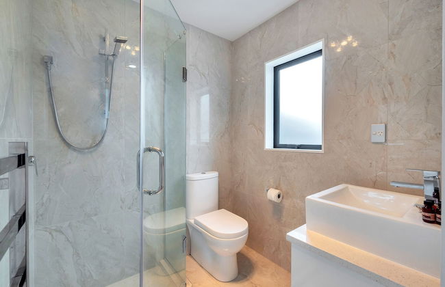 Superb Holiday Home near Airport - Foto 19