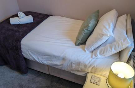 Delightful retreat in Larkhall with free parking - Pass the Keys - Photo 17