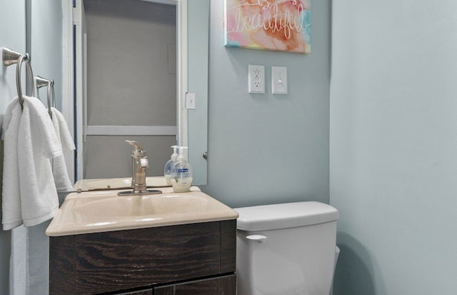 Forest Park Oasis | JZ Vacation Rentals - Photo 20