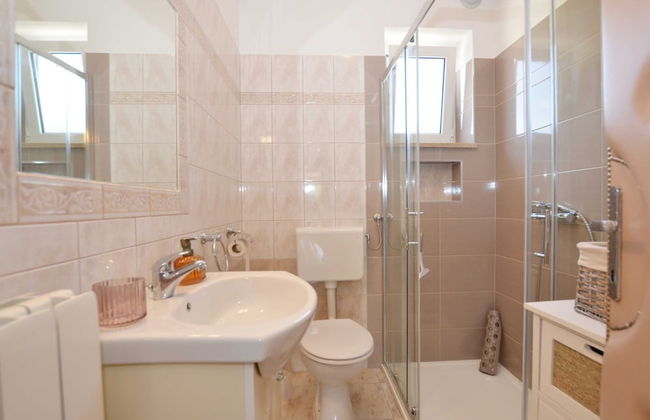 Picturesque Paradise Holiday Home With Pool - Foto 15