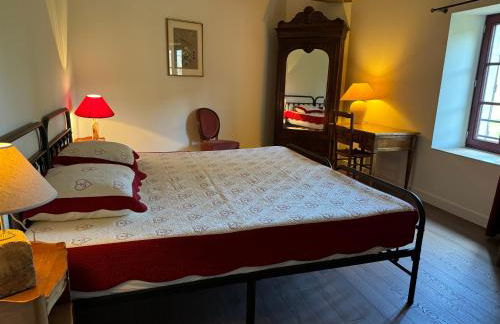 Gîte La Maison des Poètes de 1 à 6 personnes à Treigny Perreuse - Foto 14