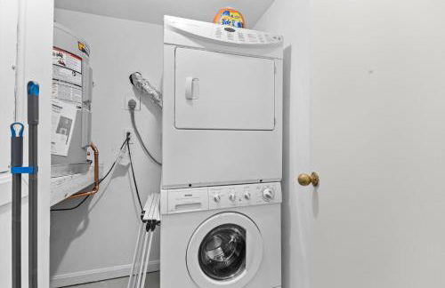 Spacious NW Apt Steps to 14th Street Corridor - Foto 17