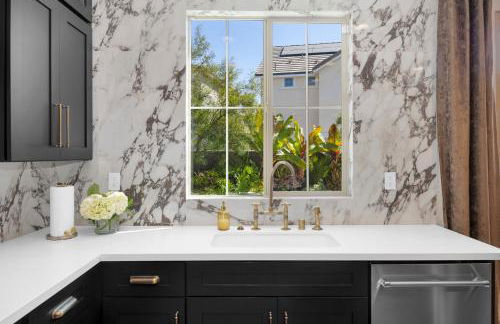 # Marbella Lane - Stylish Dream Home in RMV with Pool - Foto 35